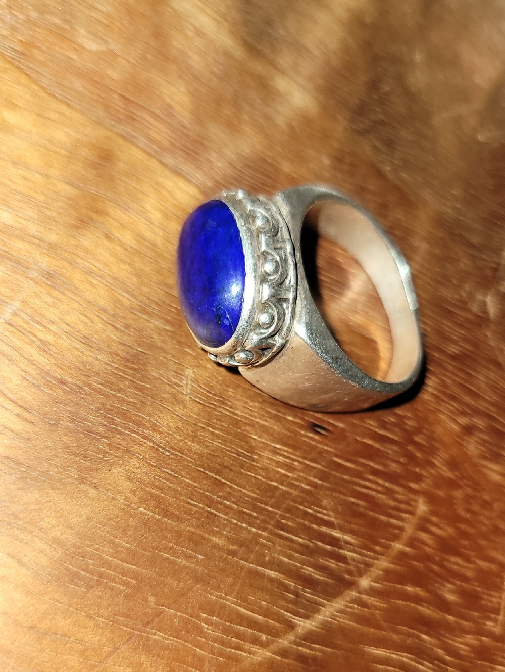 Vintage. Sterling Silver Lapis Lazuli Statement Ring. Size 8.0